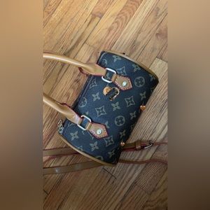 mini crossbody
